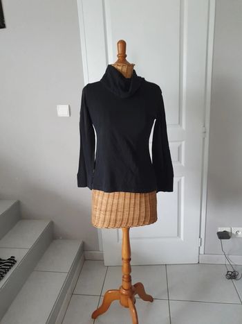 haut avec col roulé noir Taille M GA1