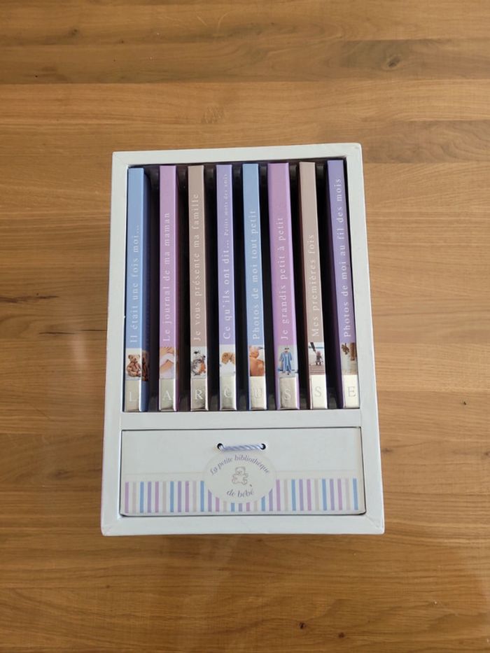 La petite bibliothèque de bébé