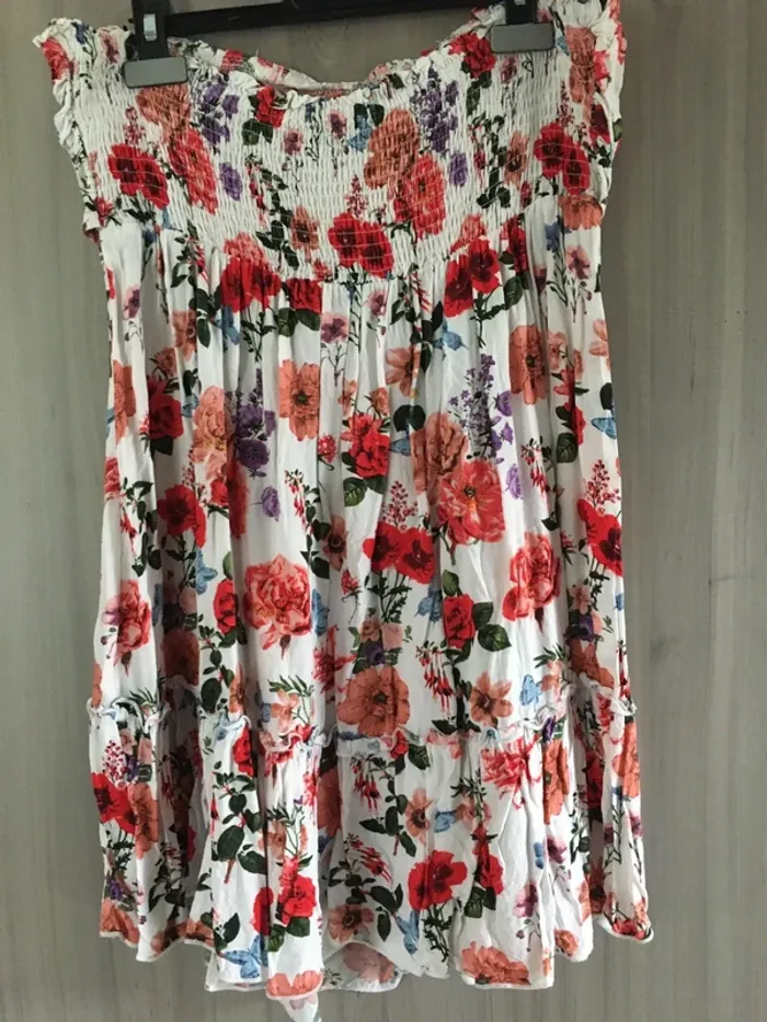 Robe bustier à fleurs courtes été T.38 - photo numéro 5