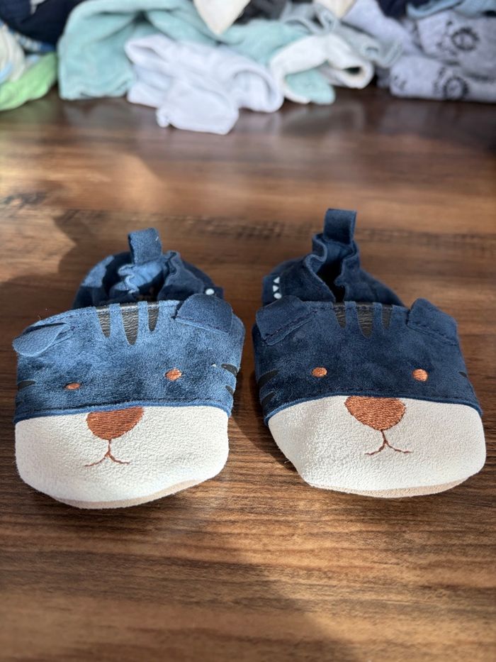 Lot de chaussons  3-6 mois - photo numéro 3