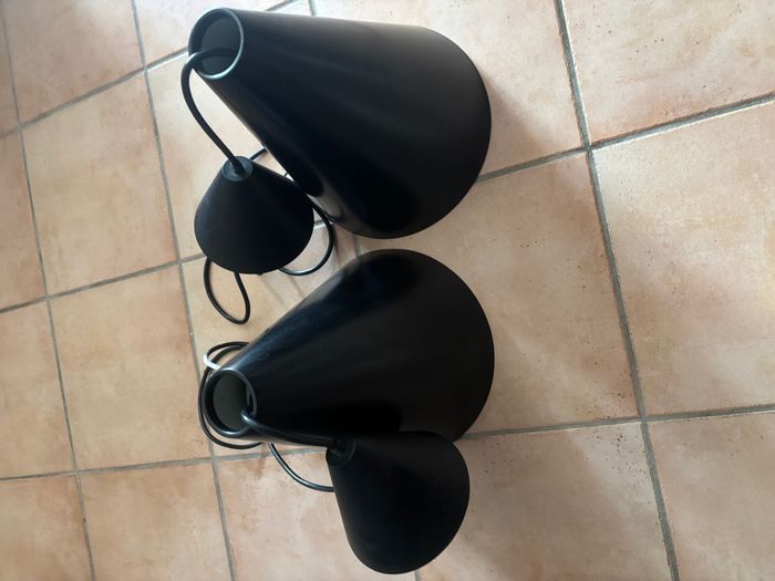 Lampes à suspension conique IKEA 365+ Hotta 30 laquée noire