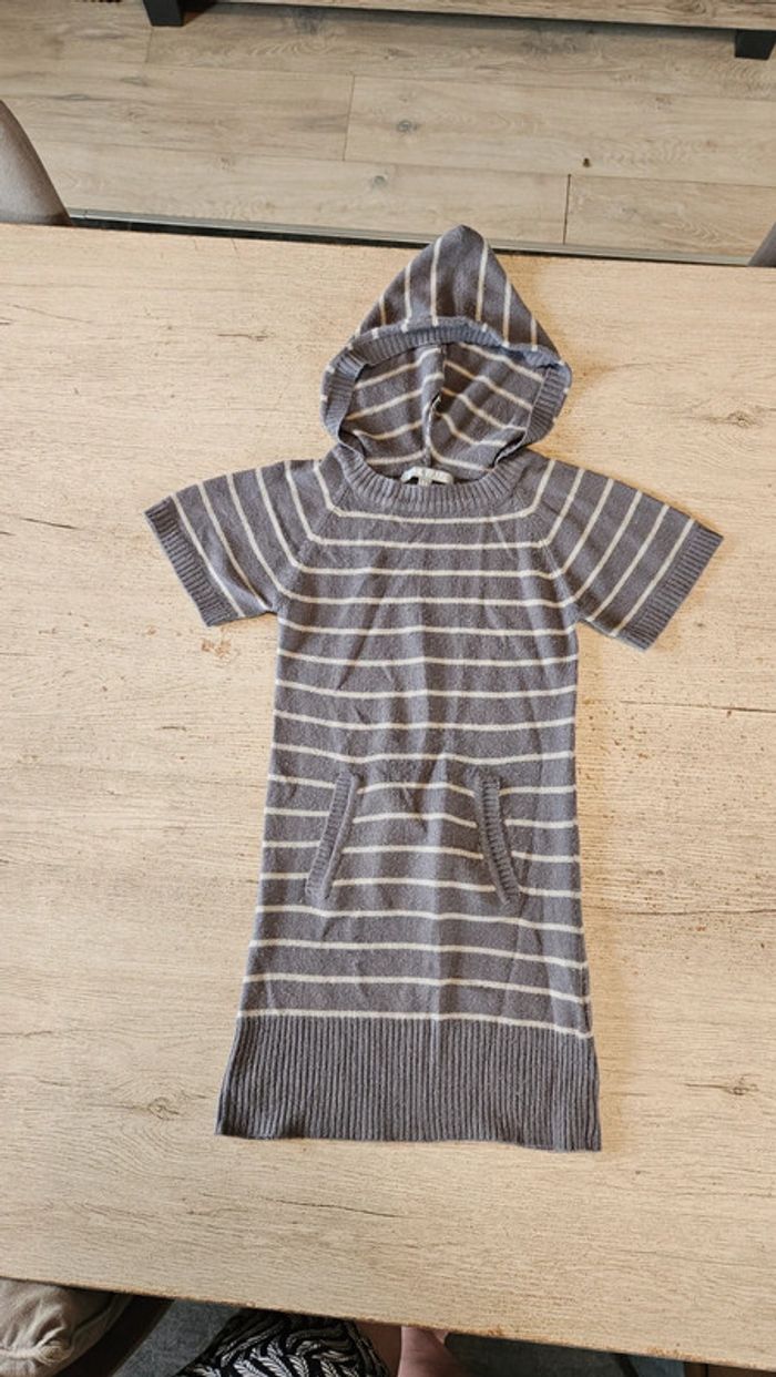 Robe courte / tunique grise lignée beige, à caouche, Vynil Fraise, 6 ans - photo numéro 3