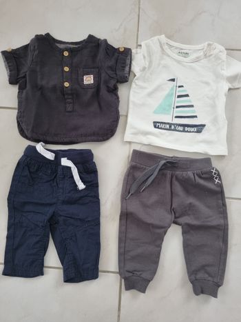 Lot 2 tee-shirts 2 pantalons kiabi 1 mois