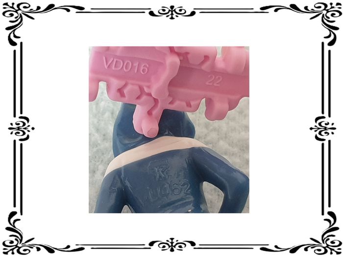 Diverses figurines Kinder. - photo numéro 5