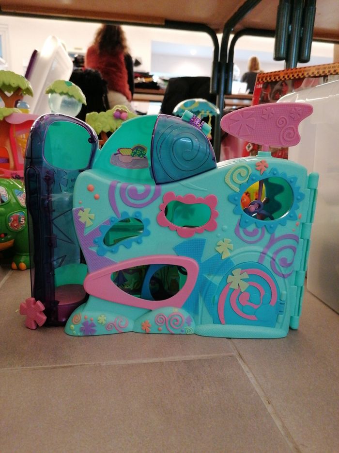 Maison pet shop - photo numéro 2