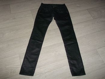 Jean ROSE PLAYER noir coton enduit taille 36 TBE