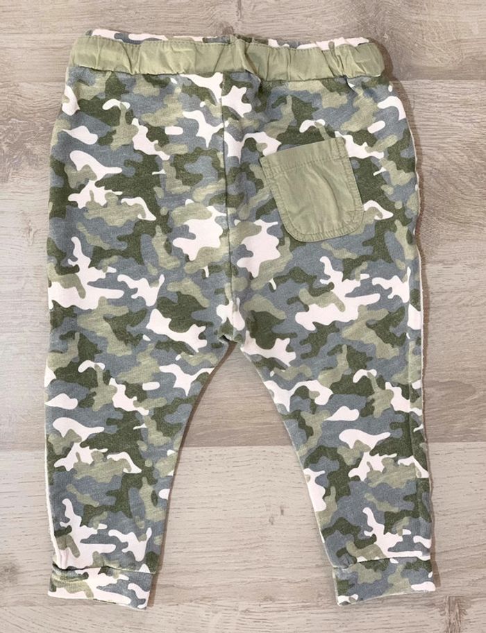 Pantalon camouflage fille Zara 12/18 mois - photo numéro 2