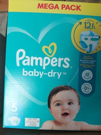 paquet de couches pampers baby-dry taille 5