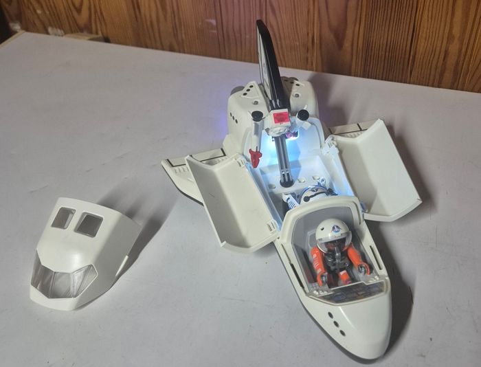 Playmobil 6196 navette spatiale et spationautes city action - photo numéro 2