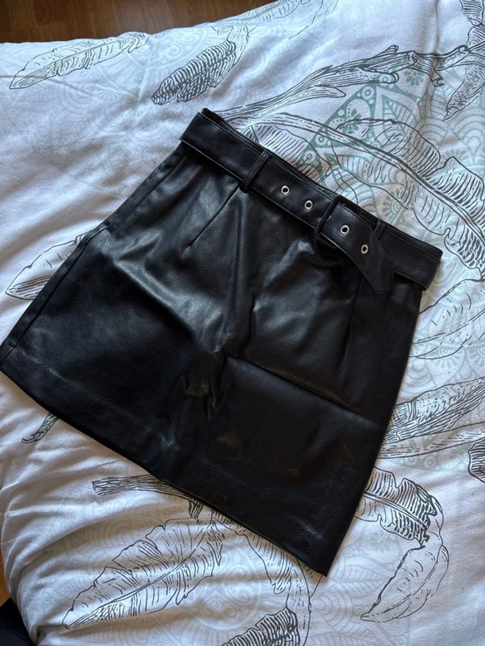 Jupe similicuir noire H&M