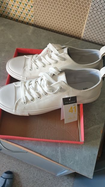 Baskets blanches femme