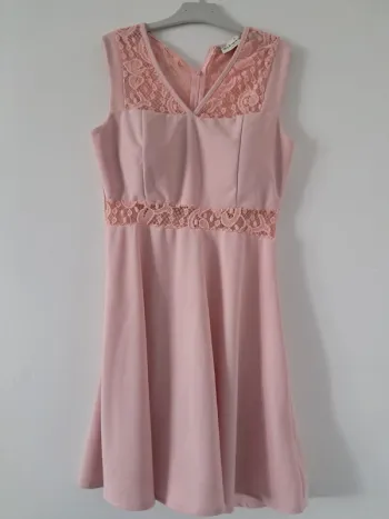 Robe dentelle