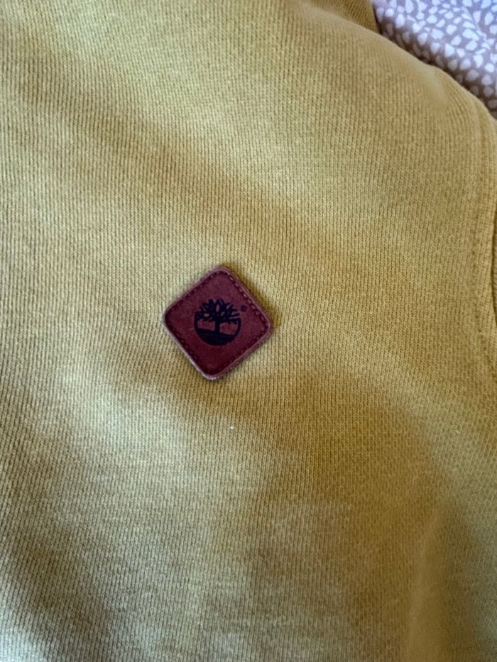 Pull/ Gillet timberland moutarde 10 ans - photo numéro 2