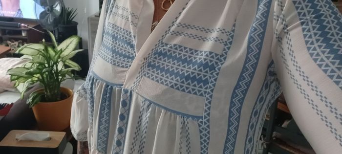 Très jolie robe courte d'été femme T U lisez bien l'annonce surtout - photo numéro 5