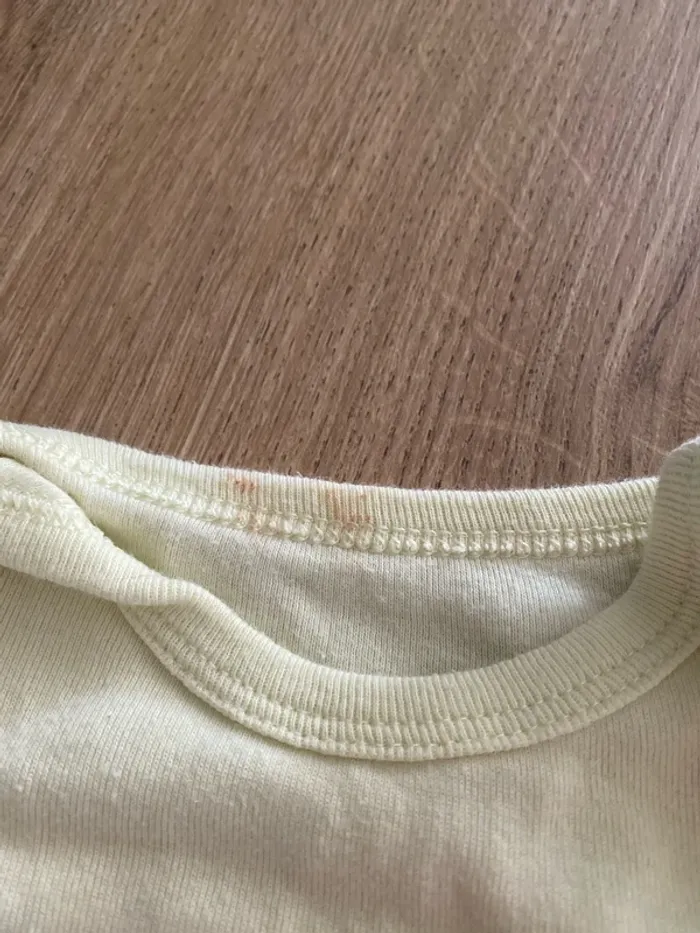 8 body manches courtes 6 mois - photo numéro 3