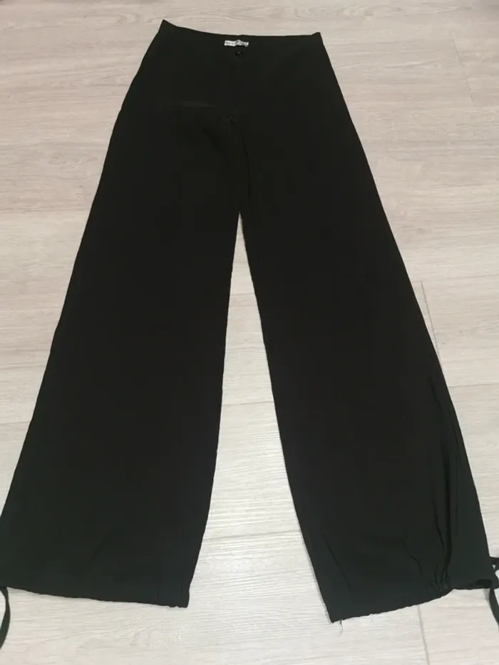 Pantalon femme taille 36 Lili mercredi