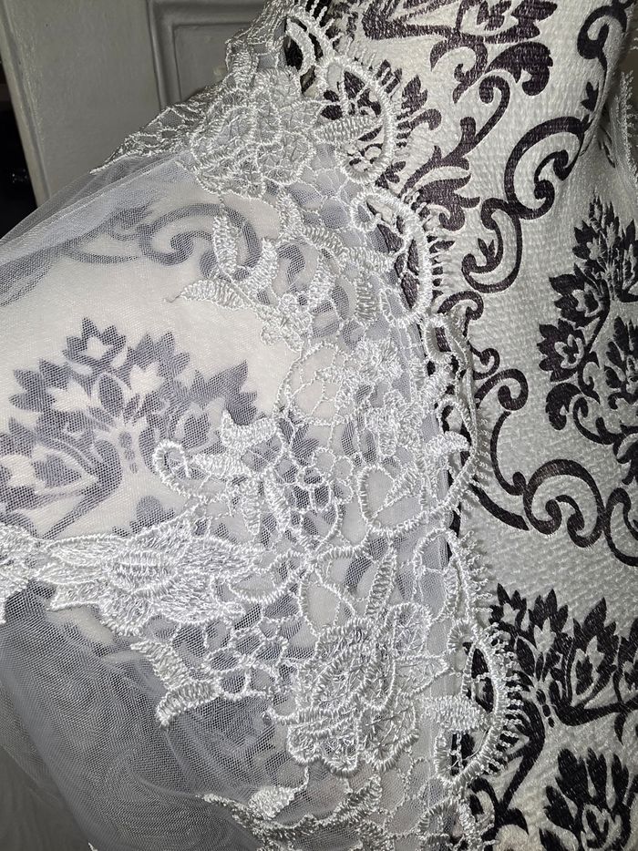 Boléro blanc mariage manche longue tulle et dentelle - photo numéro 3