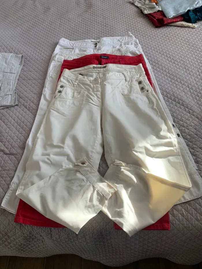 4 pantacourt taille 40