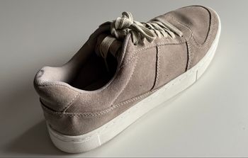 HM • Baskets Chaussures sneakers • Beige Gris taupe • Pointure 40 • État neuf 
