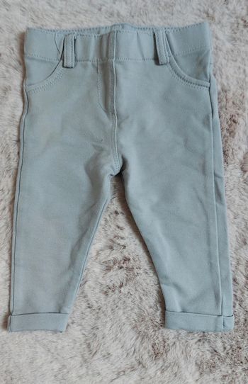 Pantalon gris kiabi 6 mois.