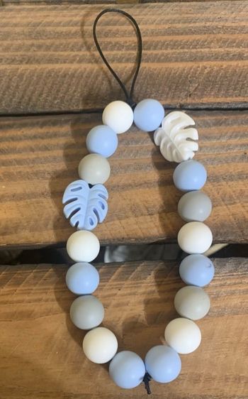 Bijou de portable avec des perles en silicone