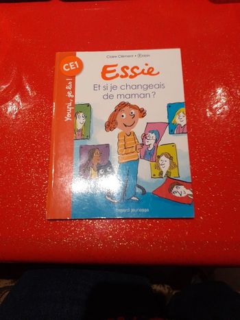 Livre Essie numéro 17 et si je changeais de maman ?