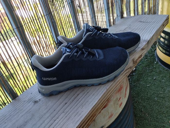 Baskets homme pointure 42 - photo numéro 3