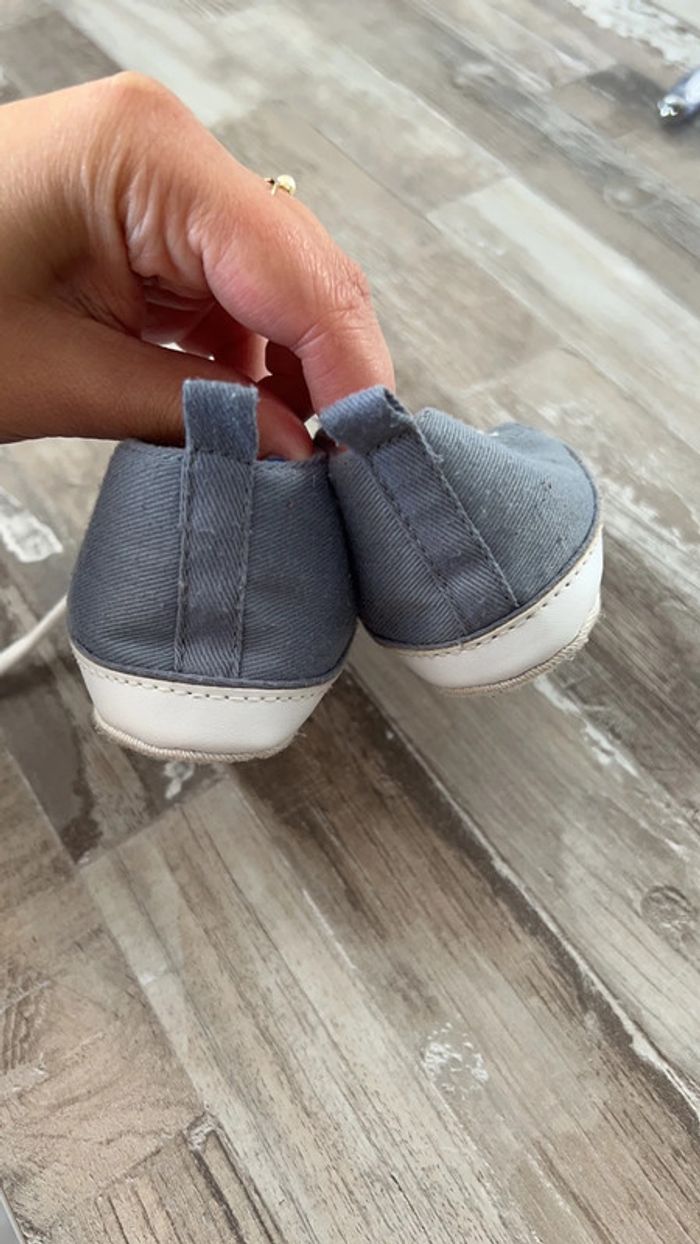 Petite chaussures 6-9 mois - photo numéro 4