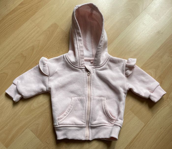 gilet zippé à capuche taille 0/3 mois - photo numéro 1