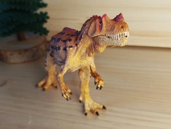 Schleich Ceratosaure Figurine Dinosaure Orange et beige