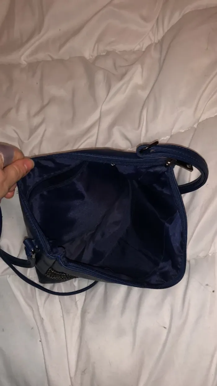 Sac bandoulière bleu marine - photo numéro 4