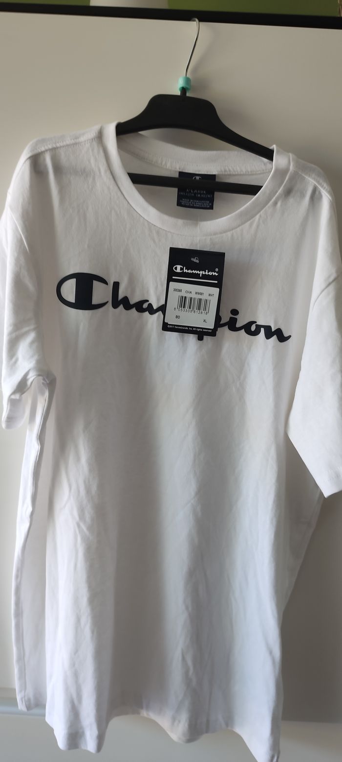 Tee shirt champion 13 /14 ans - photo numéro 2