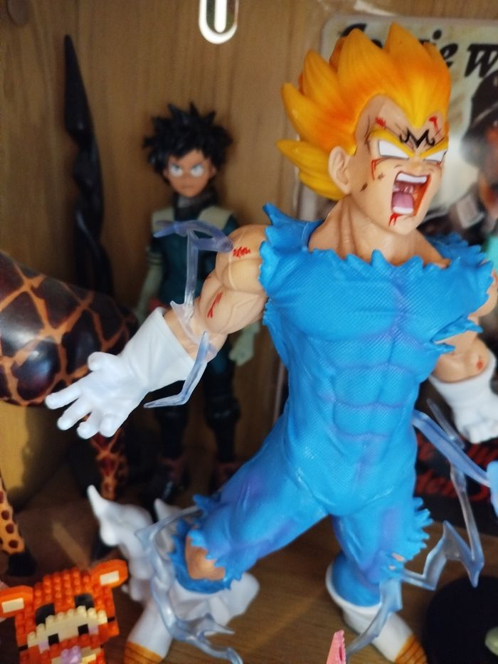 Figurine dragon ball Z vegeta grand modèle