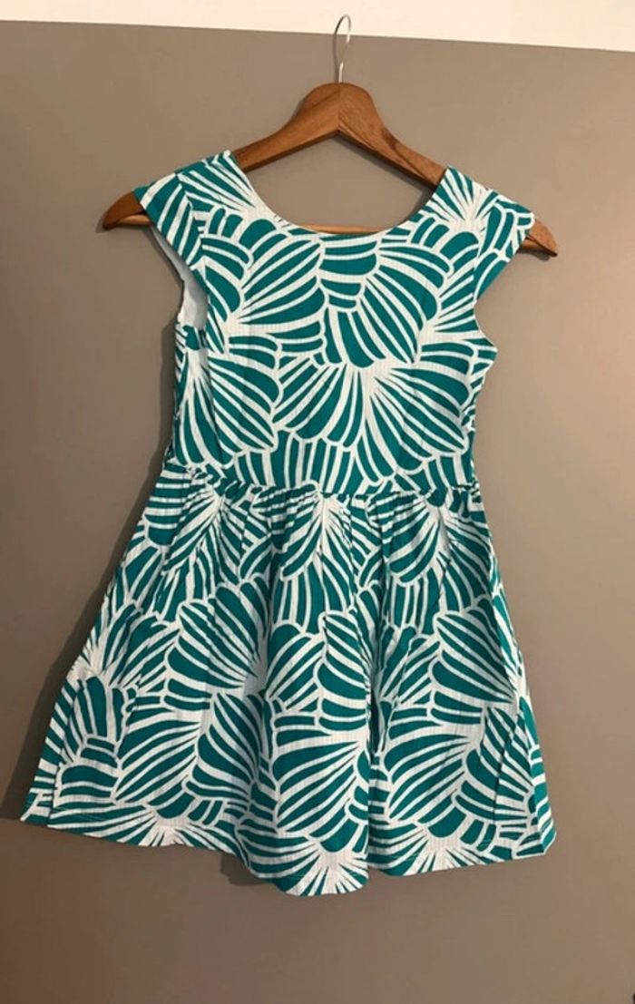 Robe turquoise avec ceinture