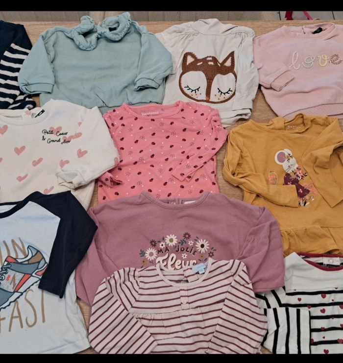 Lot de vêtements fille 12 mois - photo numéro 8