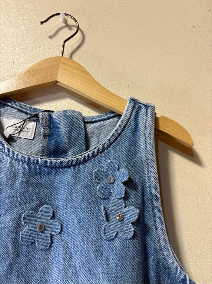 Robe fille taille 140 - photo numéro 2