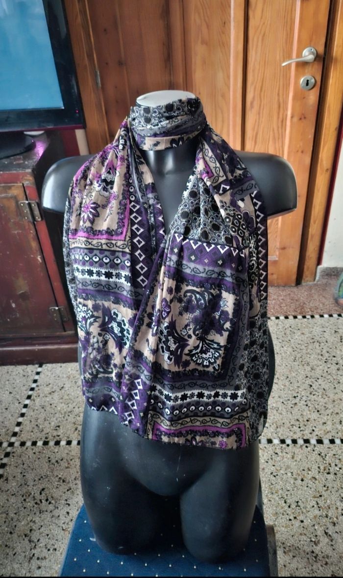 Écharpes et foulards femmes - photo numéro 4