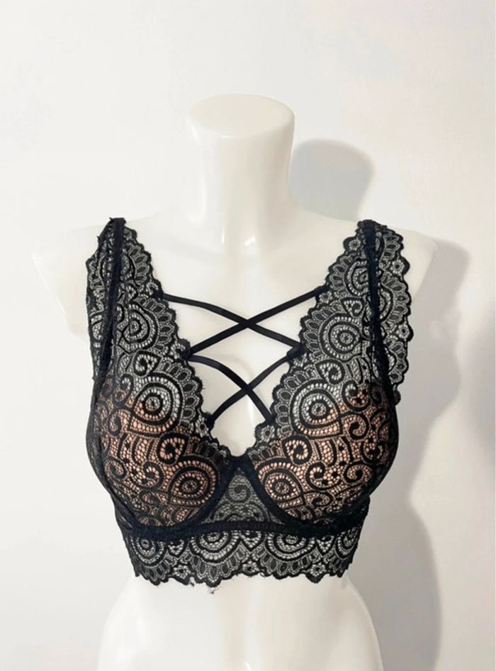 Soutien gorge neuf - photo numéro 2