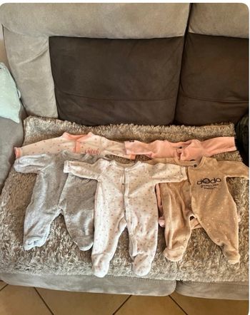 Lot pyjamas naissance 