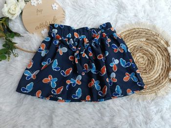 Jupe neuve 3 ans
