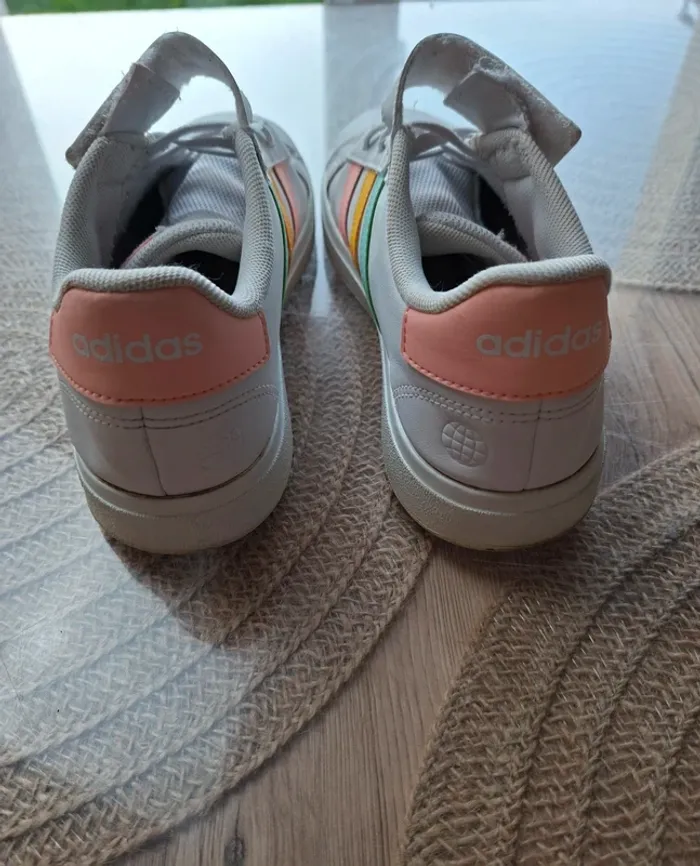 Adidas Grand Court taille 37 - photo numéro 4