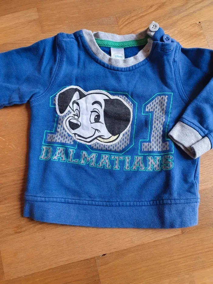 Pull bleu - photo numéro 2