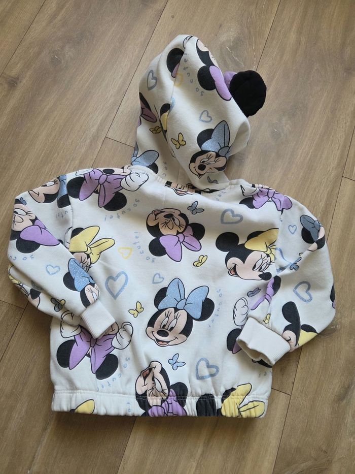 Très beau Sweat minnie