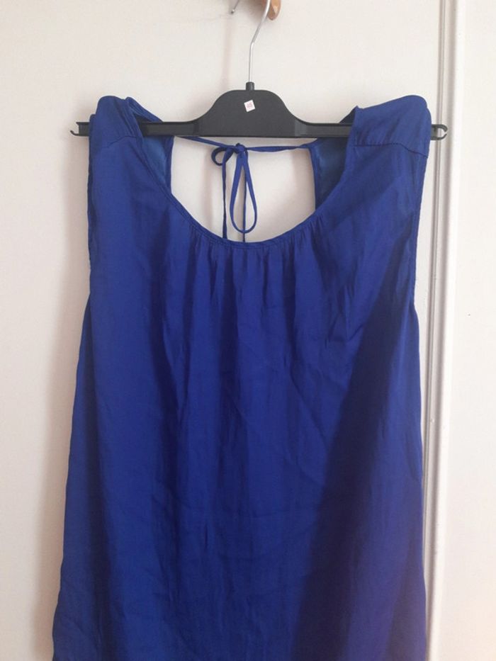 Haut fluide bleu - photo numéro 2