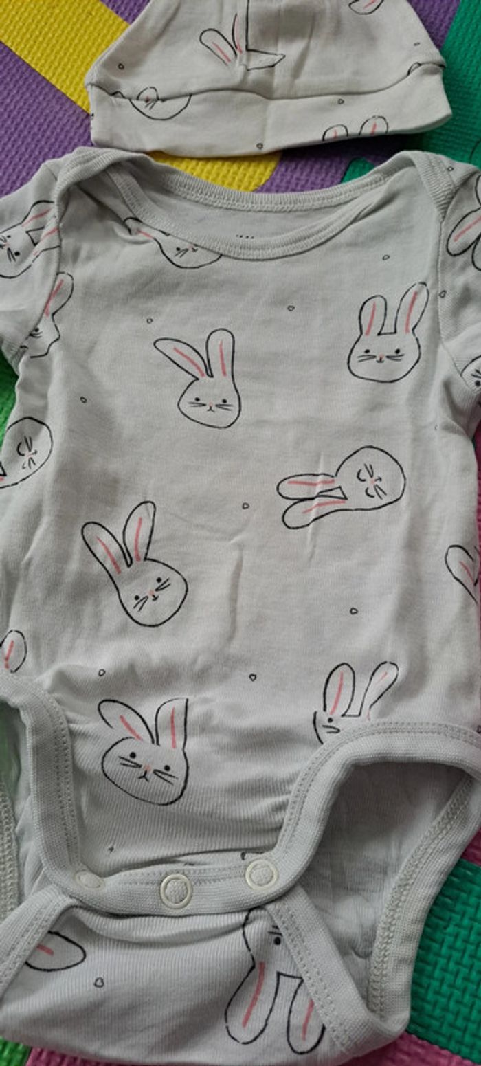 Lot de 6 bodies ML 1 mois + 1 bonnet - photo numéro 3