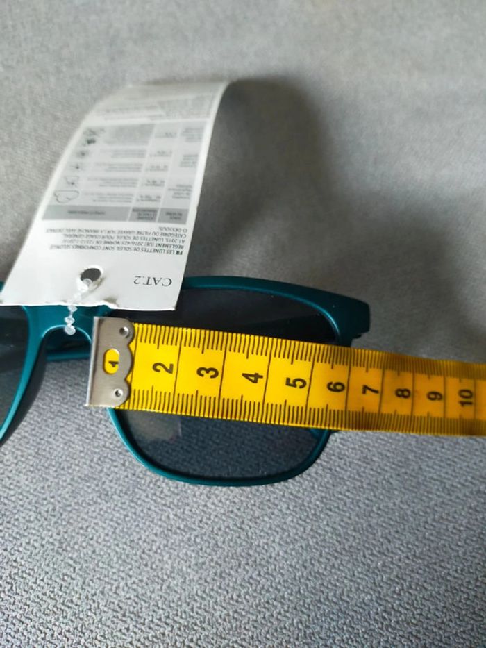 Lunettes de soleil bleu pétrole – Neuf avec étiquette - photo numéro 8