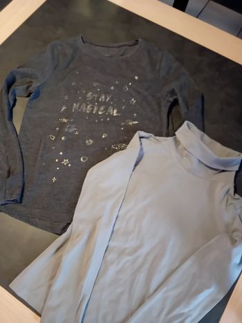 Tunique grise motifs argentés Kiabi et sous pull 10 ans