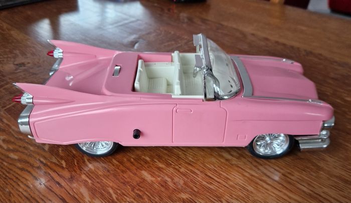 Voiture Cadillac Pink Lady 35cm×14cm - photo numéro 3