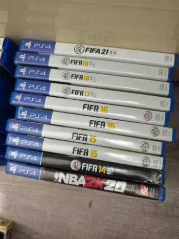 Lot jeux ps4 divers 1
