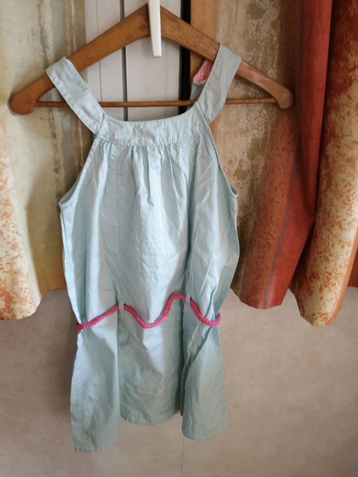 Ensemble robe/ tee shirt - photo numéro 2